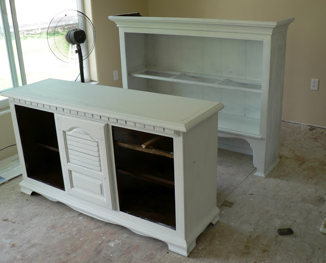 A Guide to Shabby Chic Furniture Painting